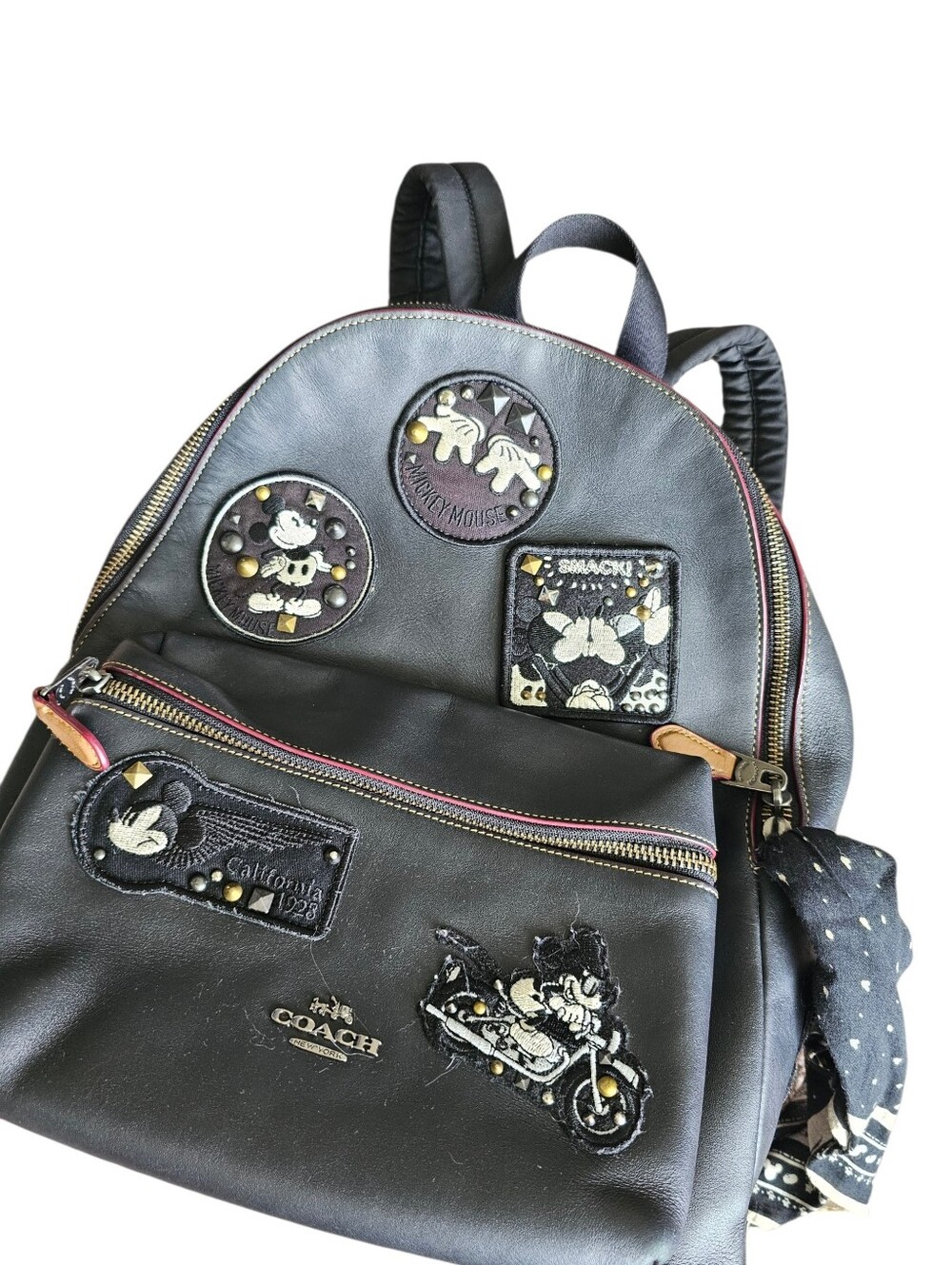 Retired Coach X Disney Mickey Mouse Patch Backpack Leather Black - Picture 3 of 10